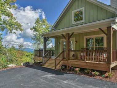 New Luxury 2 2 5 King Suites Views Trails Hot Tub