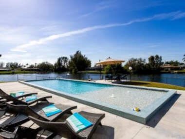Villa Waterlily’s By the Lake – Roelens Vacations