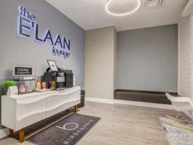 FRONTDESK The E’laan Apts Downtown Indianapolis