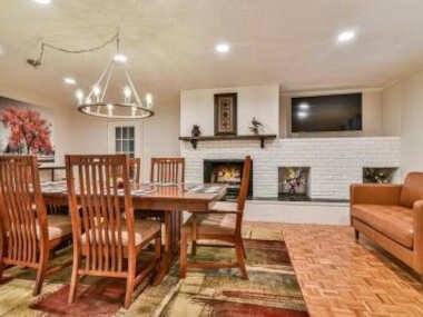 Hot tub, Fire pit, 12 miles to downtown Asheville