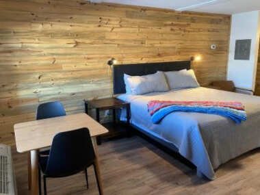 LOGE Wolf Creek