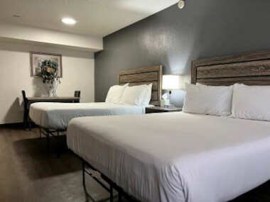 Siegel Slots and Suites (No Resort Fees)