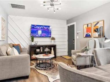 The Scarlet Door: West Midtown