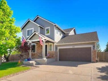 Sleeps 12 – Thornton – 25 Min to Downtown Denver