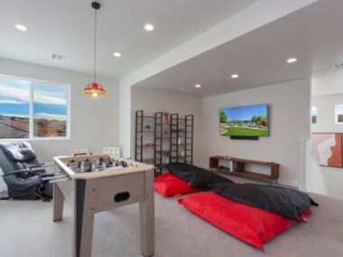 Paseos 1129 Foosball Table, BBQ Grill, Xbox S, Community Trailer Parking & Pickleball Courts!