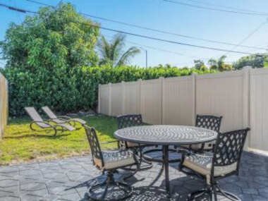 Lauderdale Modern 1 Bedroom 1 Bathroom with Private Backyard