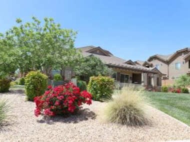 Casa Del Osos with Yard Pool and Spa