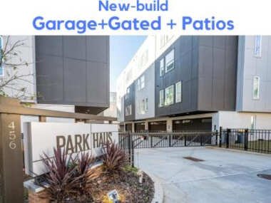 Balcony with K-Bed ATL City Downtown Gated Townhome 456#10
