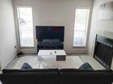 Minimalistic 1BR Keystone