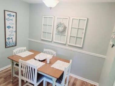 W13 Great downstairs unit on lake cozy and well maintained