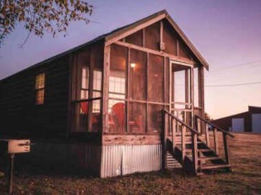 Lake Texoma Cedar Cabin – Striper King – 5