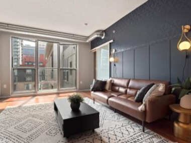 Fantastic Two Bedroom Condo Downtown Minneapolis 511