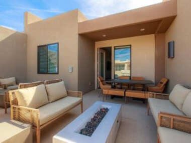 4 bedroom Town Center 2265 Snow Canyon Suite
