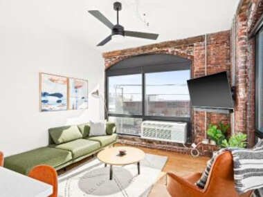 Enger Lofts Hotel