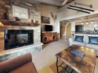 Timberline Condominiums 1 Bedroom Loft Deluxe Unit D3B
