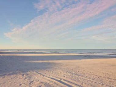 Steps to the Beach: Amber Cove