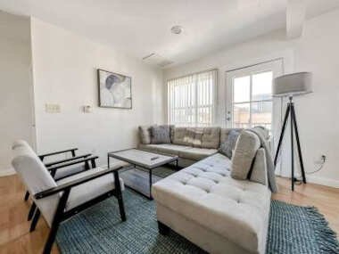 Welcoming 4BD/2BA – Downtown Los Angeles