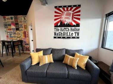 Hatch House – 4 miles to DT