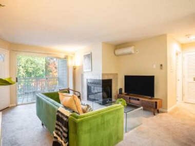 Furnished 1BR in Santa Clara Near Caltrain