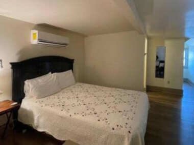 Memphis Belvedere Suites Upper 2 Bedroom Loft Apartment