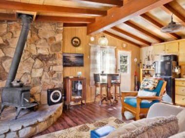 Ski View Chalet by Big Bear Vacations Central Moonridge Hillside Retreat