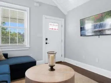 Modern Coastal Comfort – 3 Bedroom Condo with Balcony