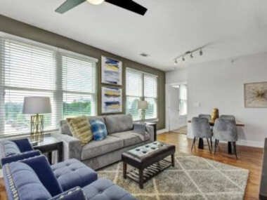 2BR Airy Getaway Near Downtown Pool Gym