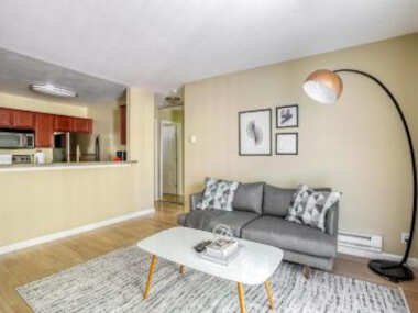 Nice 2BR Condo in Fremont, Parking + Pet-Friendly