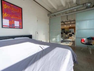 Stunning Downtown LA 2 bedroom/ 2 bathroom loft with private balcony.
