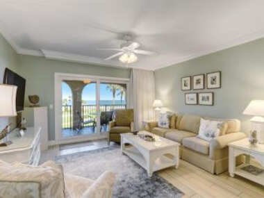 1616 Sea Dunes