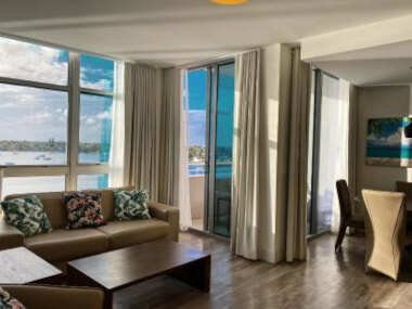 Costa Hollywood Hotel S531 – LUXURY 1 bedroom ROOFTOP POOL STEPS TO OCEAN