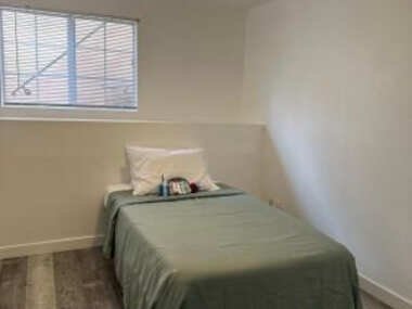 Cozy Room for Rent in the heart of Los Angeles