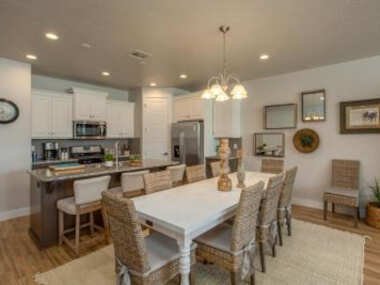 Town Center 2355 Brand New Pool House 4 Bedroom