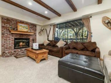 Whiskey Pines Chalet – Warm and cozy cabin with modern features made more fun with a gameroom