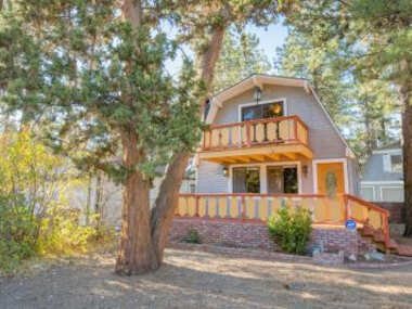 The Duran Cabin – Vintage Big Bear Cabin In Big Bear City