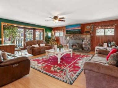 Bear family Ranch – Perfect for groups! ideal location for stargazing and sky watching!