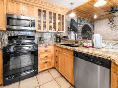 Casa Bella – Spacious mountain home, game room, WIFI, perfect for family gatherings!