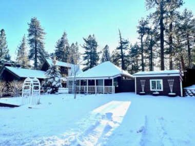Chipmunk House – Magical Boulder Bay cottage within a picturesque setting!