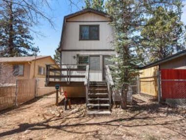 KCs Haven – Relax with the whole family at this peaceful cabin