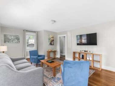 Renovated Mins to BHM CrossPlex-Central Park Chic