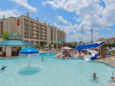 Music Road Resort Hotel and Inn
