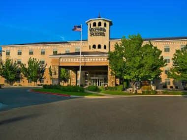 Oxford Suites Boise