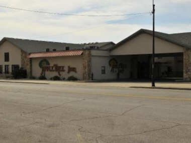 Apple Tree Inn