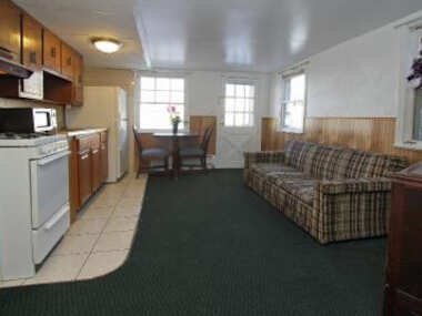 Shore Beach Houses – 41 B Lincoln Avenue